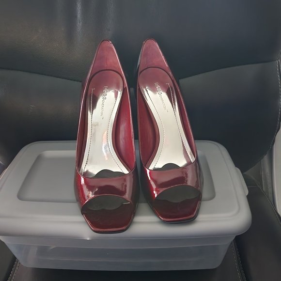 EUC BCBGeneration Peep Toe Heels - Picture 2 of 4